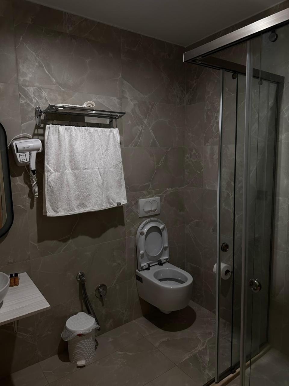Diamond Hotel Durres Exterior photo